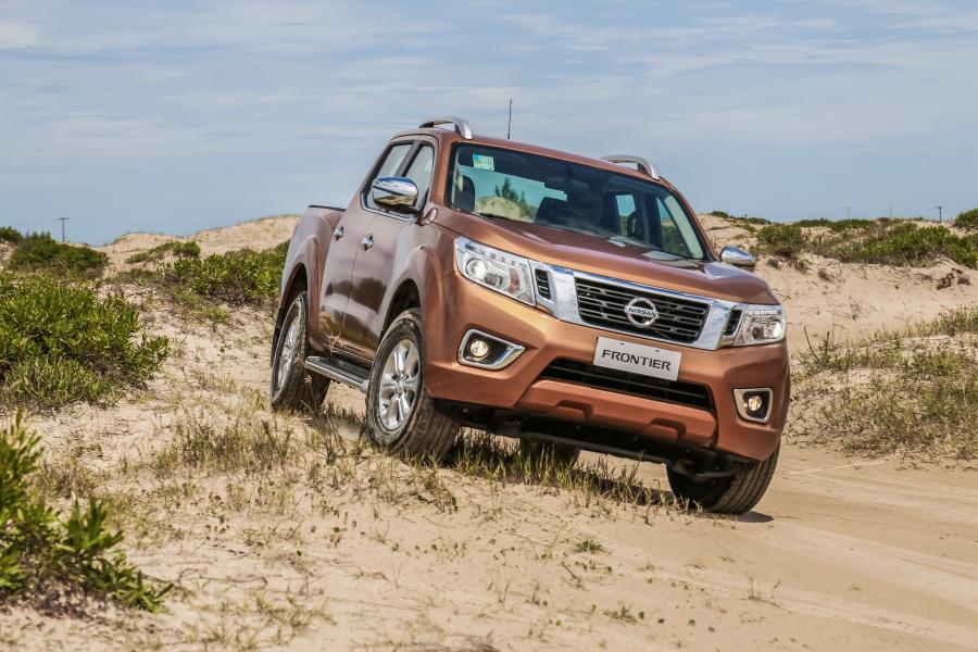  Nissan Frontier Double Cab 2016 года  (BR) (фото 40 из 40)